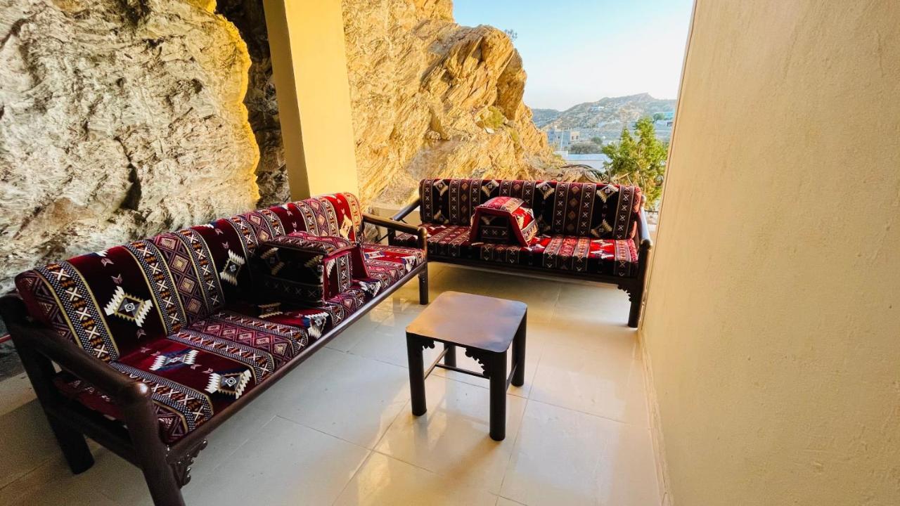 وشل للشقق المخدومة واحة الغروب سابقا Tanomah Exterior photo